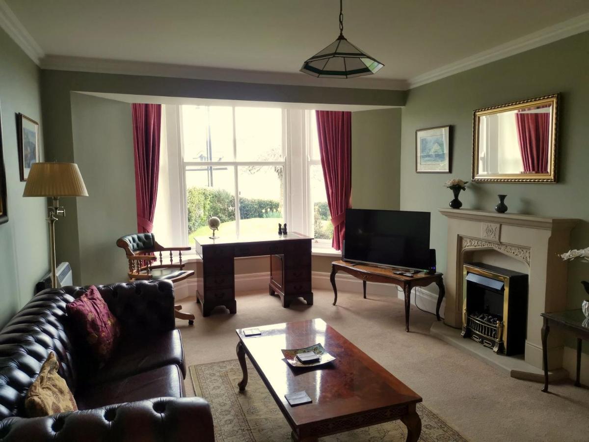 Crown Hill, Grange Over Sands Exterior foto